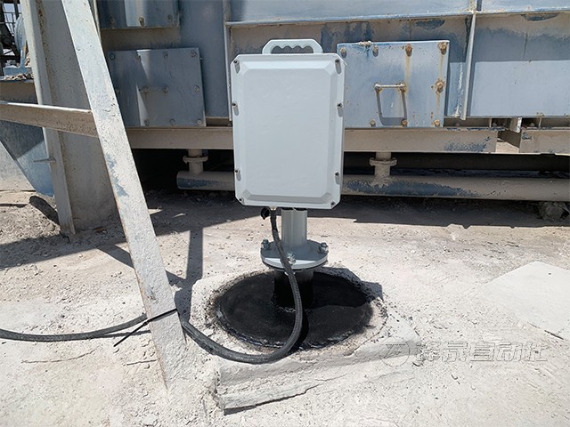 接触式料位计为何更适用于粉尘大的料仓